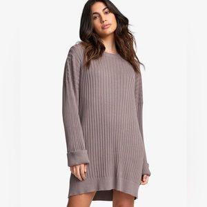 🔥🔥RVCA - (UNRELEASED) QUIET SURF LS SWEATER DRESS🔥🔥